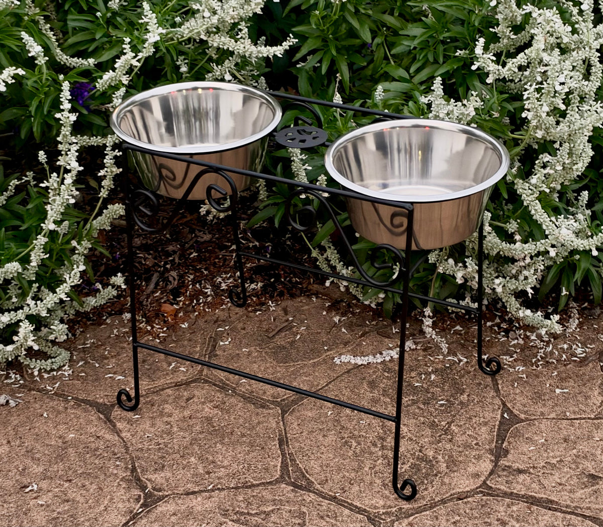 Large Pet Feeder