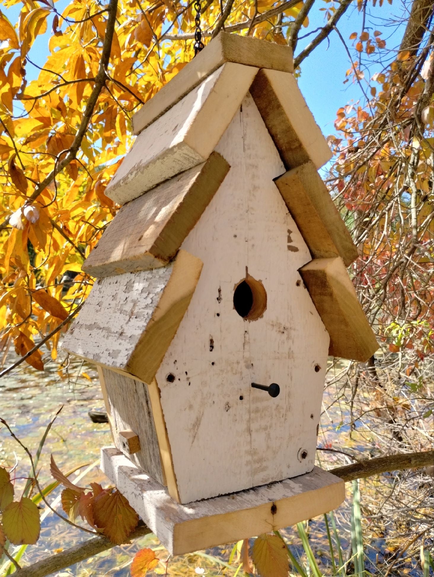 Slatted Roof Birdhouse